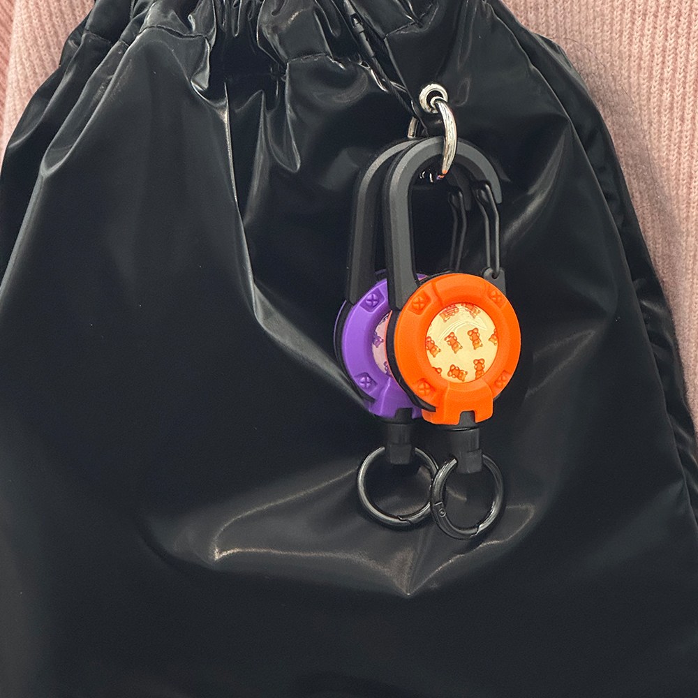 에이스스페이드 1+1 곰돌이 멀티 와이어 오토릴 키링 낚시 캠핑 등산, 퍼플+오렌지, 1세트 5,700원