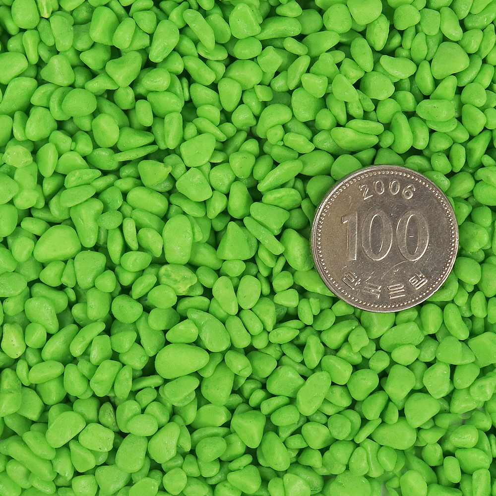 화분월드 칼라스톤 화분장식 연두색 10kg 19,400원