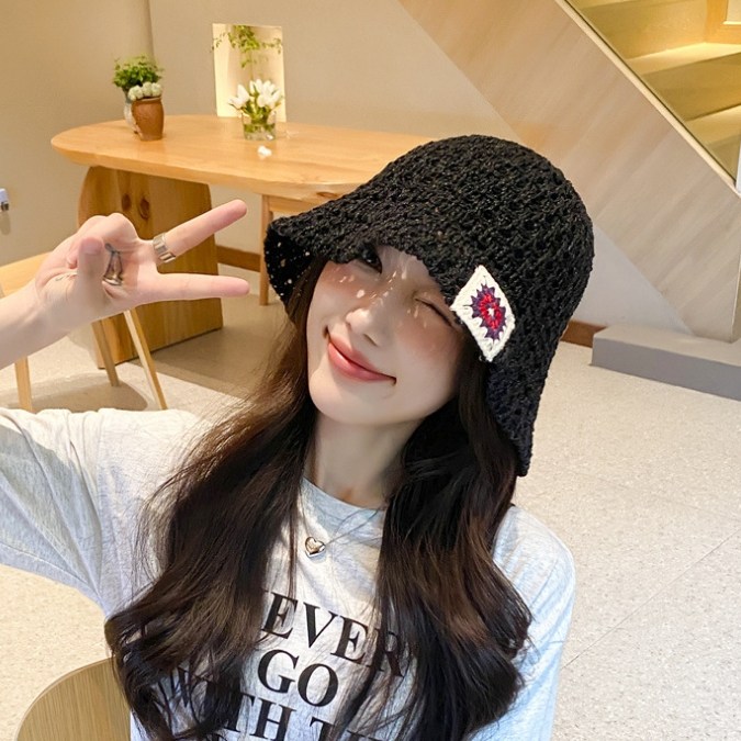 [Bahn, 5컬러] 니트 라벨 여성 라피아햇 왕골모자 14,700원