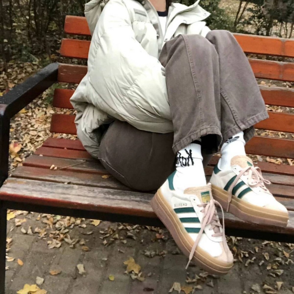 (국내매장판 여성용) 아디다스 가젤 볼드 키높이 운동화 단화 스니커즈 ID7056 88,000원