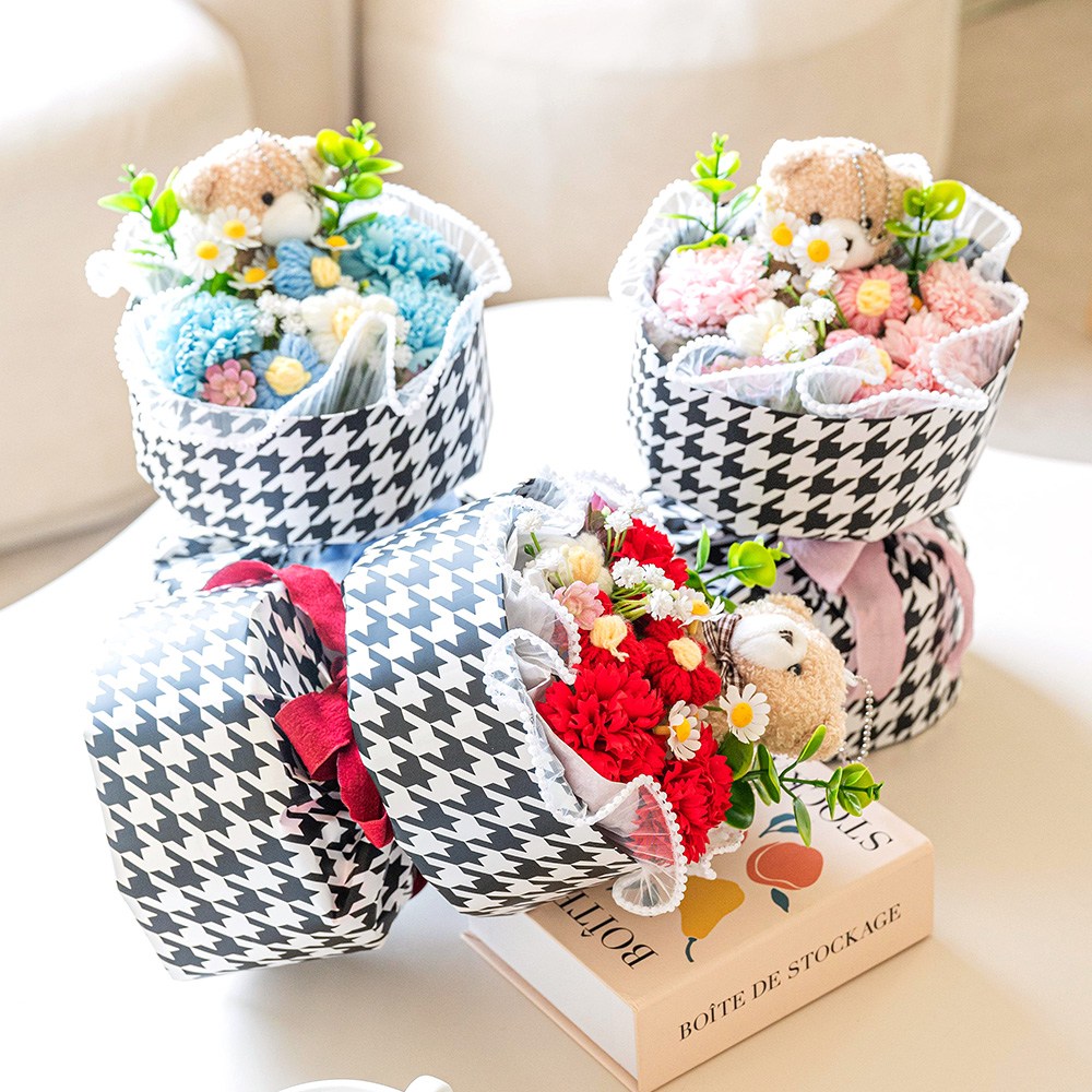 비누꽃 인형꽃다발 곰인형 테디베어 졸업 입학 기념일 선물 빵빵트위드베어(L) 19,900원