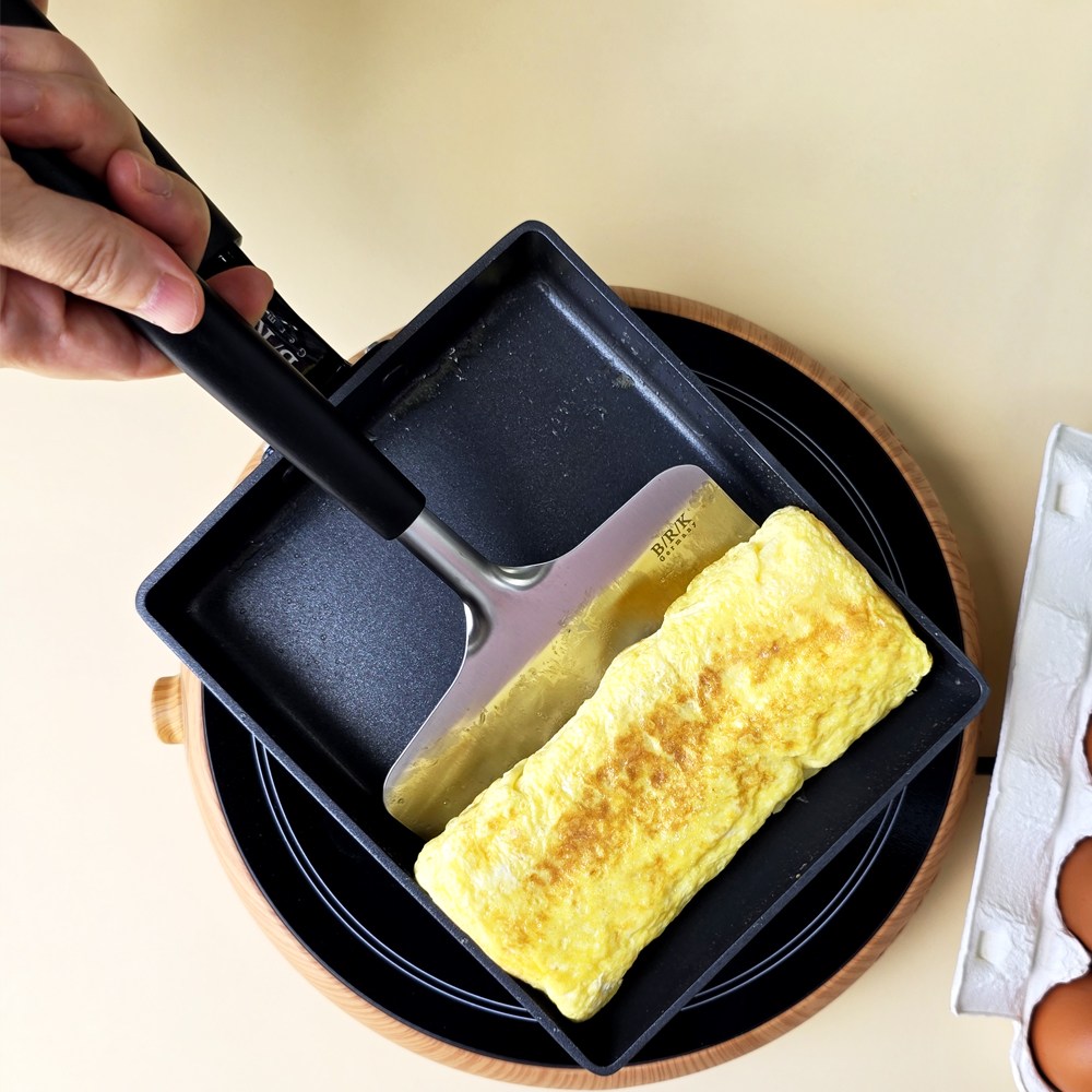 BRK 스텐304 뒤집개 와이드 계란말이 전 부침개 생선구이 터너 식기세척기 사용가능 16,000원