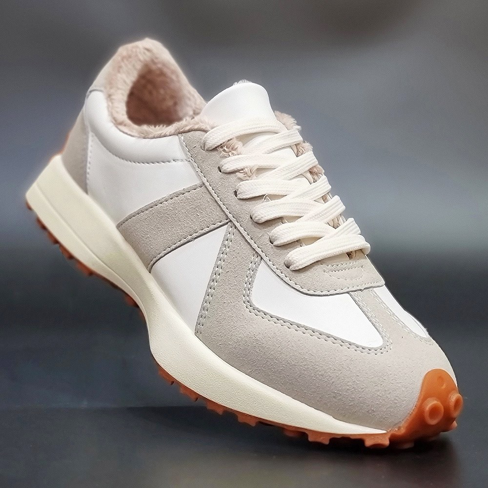 국산 털 운동화 방한 독일군 스니커즈 여성 남성 키높이 신발 커플 방한화 겨울 신발 39,900원