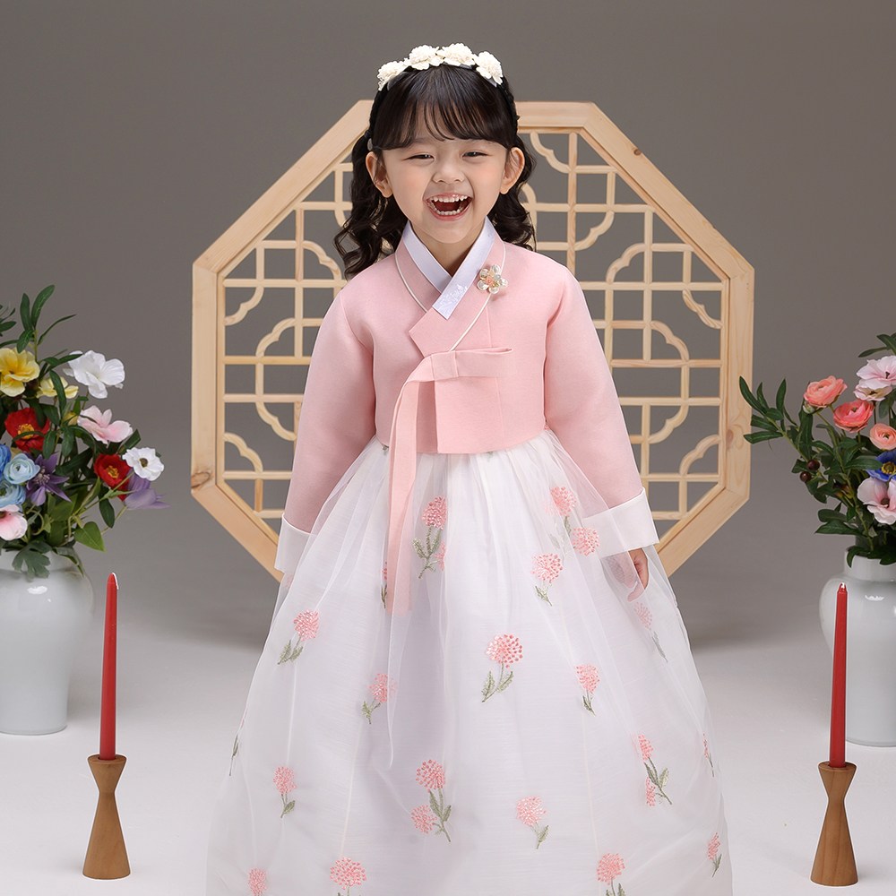 이설한복 818 유비꽃 여아용 한복세트 61,900원