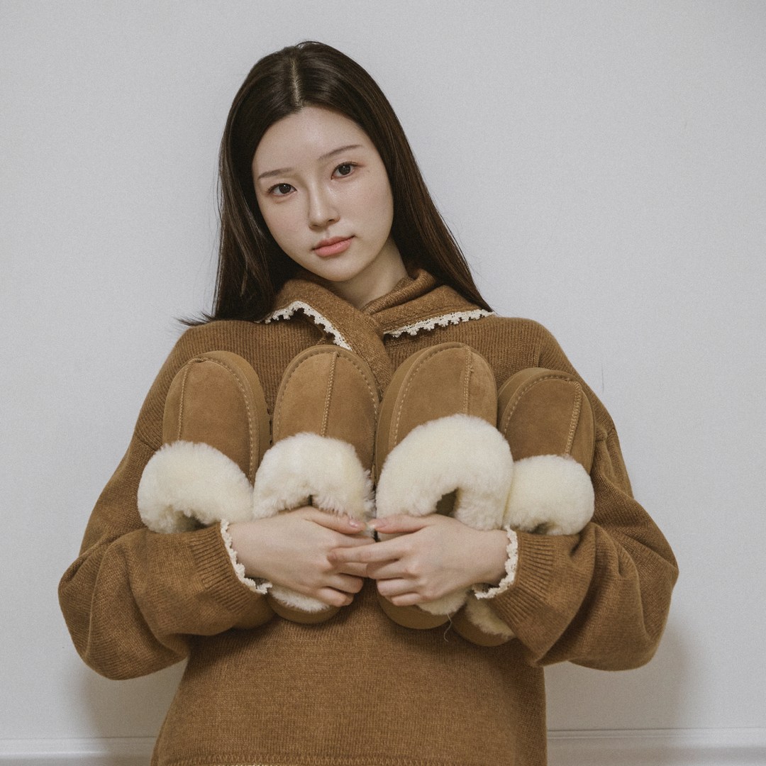 무명 멈블 스웨이드 슬리퍼 55,900원