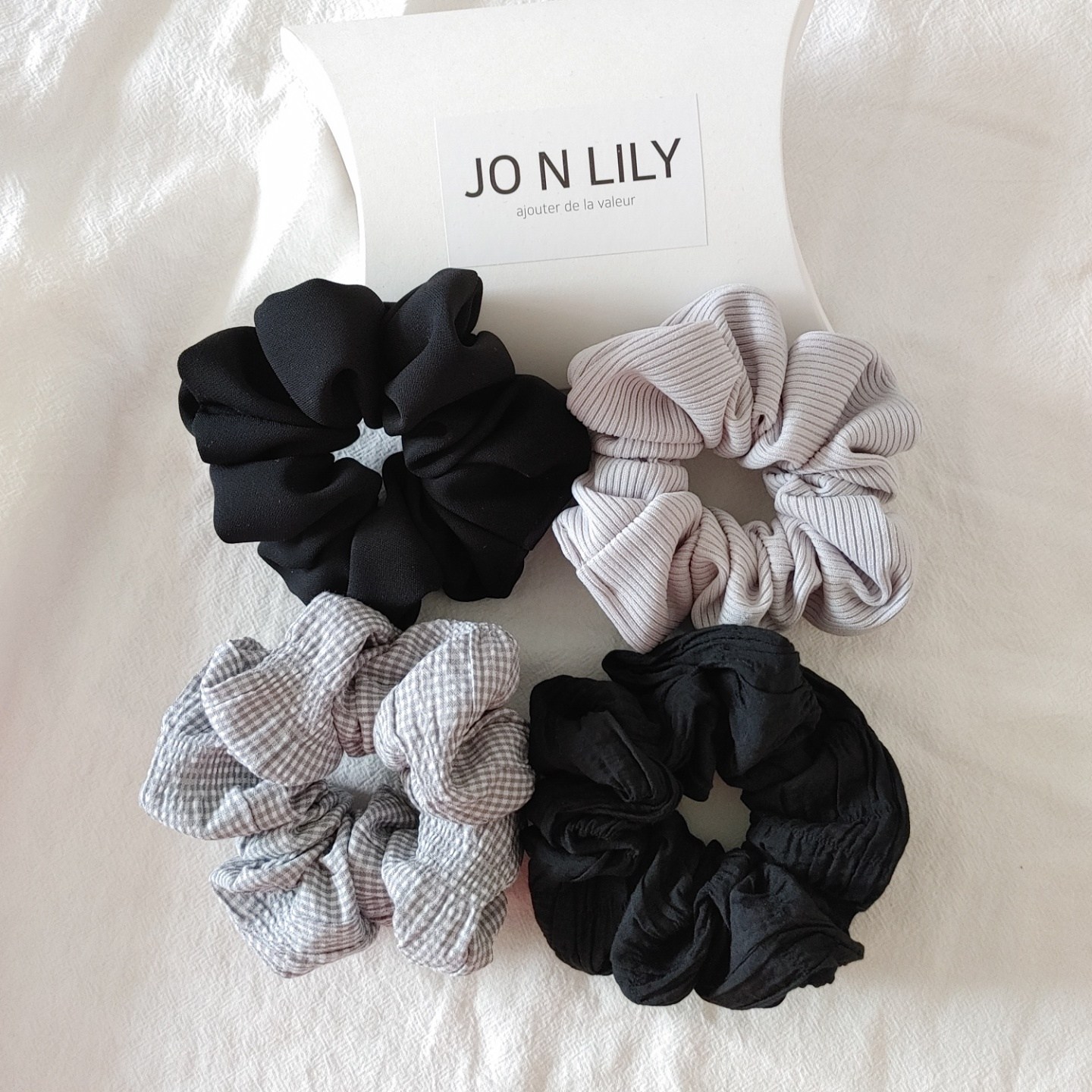 [4개세트+리뷰이벤트1개] 블랙+그레이 곱창밴드 세트 (국내/자체 제작) 헤어슈슈 스크런치 머리끈 10,900원