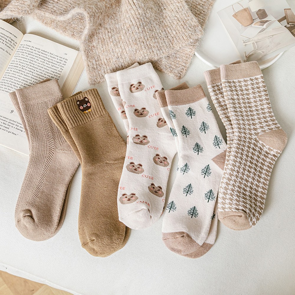 61sec no.876 가을 겨울 5켤레 세트 두꺼운 중장목 귀여운 양말 홈웨어 곰돌이 여성스러운 테리삭스 23,900원