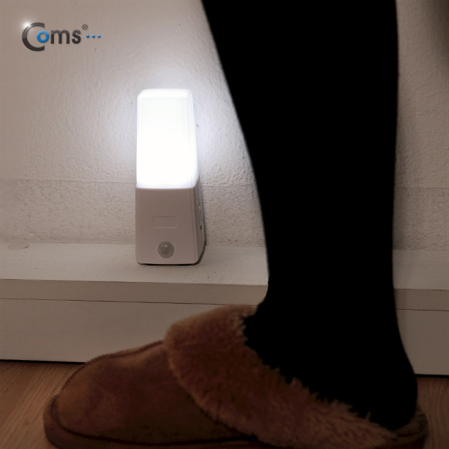 NO226 모션감지 LED 센서등 라이트 스탠드형 자동점등 7,730원