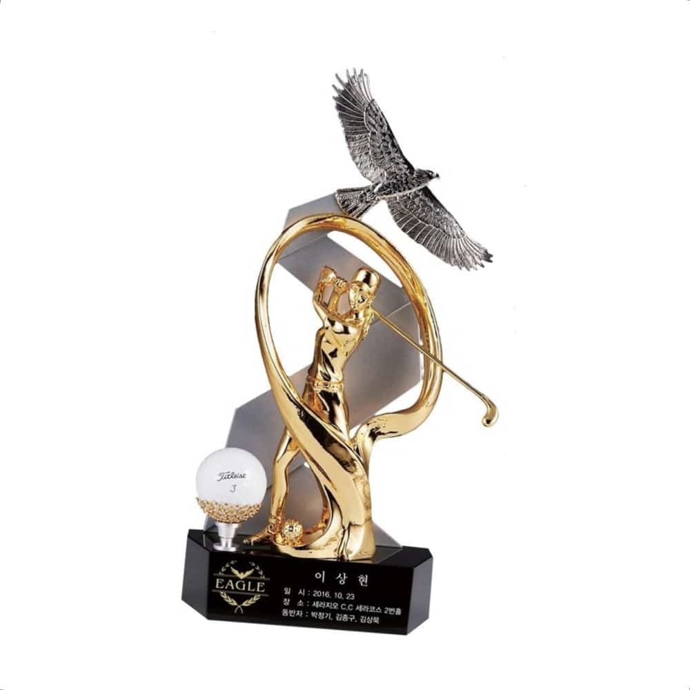 홀인원 기념선물 독수리 골프트로피 상패 기념패 황금상패 기업행사 이글기념 596,730원