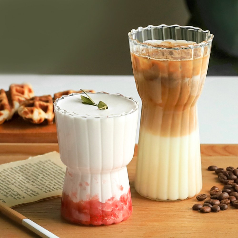 2종 내열유리 플리츠 플랫화이트잔 350ml 하이볼잔 450ml 맥주잔 긴잔 아이스 커피 글라스 에이드잔 아인슈페너잔 칵테일잔 홈카페 카페잔 특이한 콜라잔 온더락잔 언더락잔 9,760원