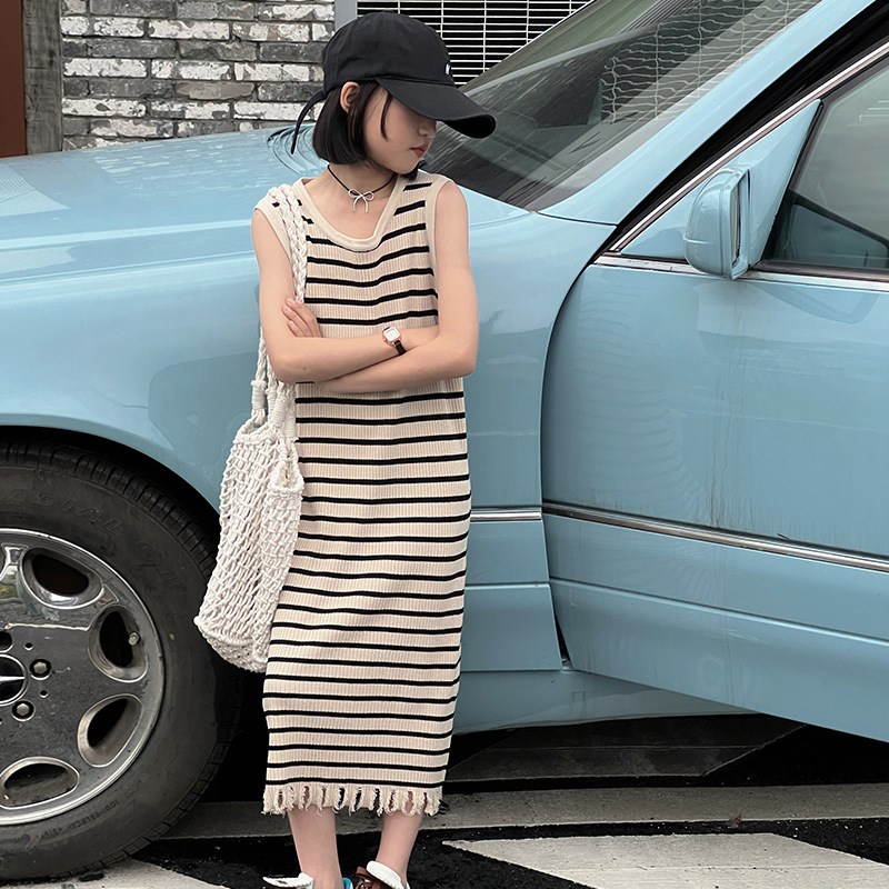 빠빠야네 키즈 주니어 여아 라인라인 골지 민소매 롱원피스 여름 28,900원