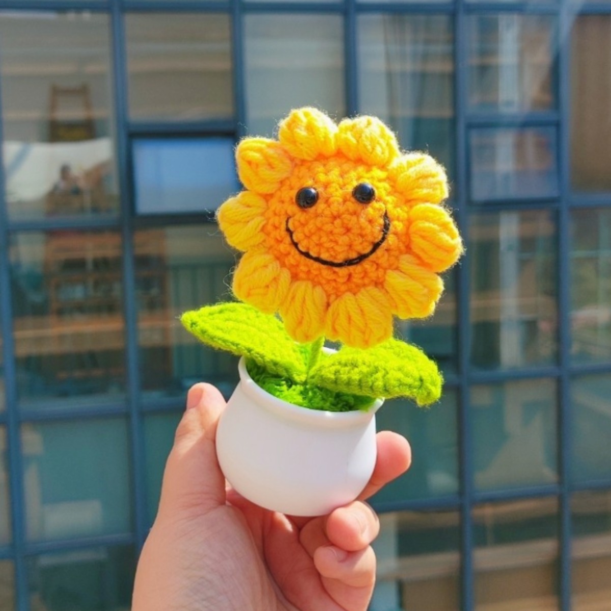 뚱보 돈을 불러주는 해바라기 뜨개 꽃 화분 6,900원
