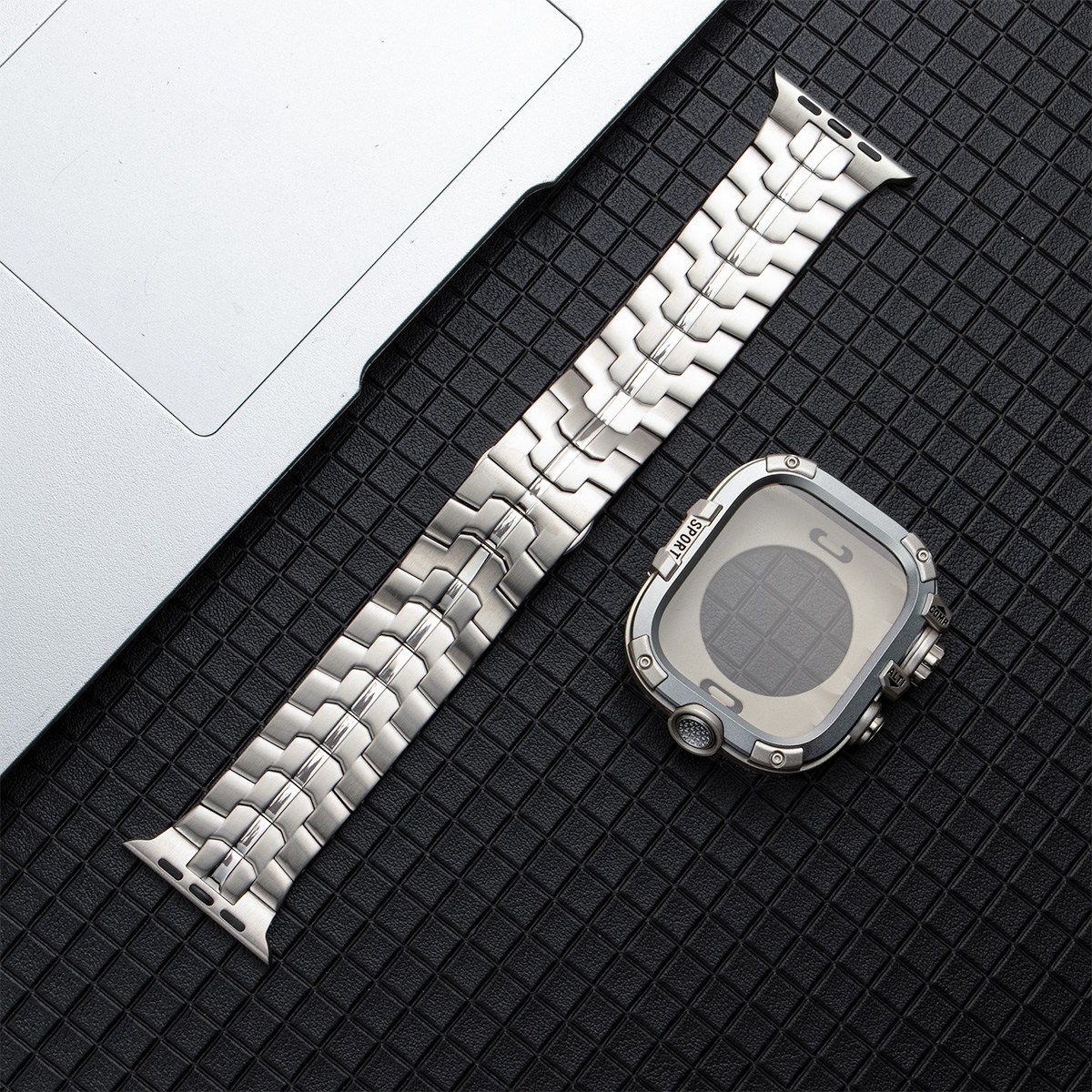 Geekthink 애플워치1-11/SE/울트라 호환 PC 풀커버 케이스 + 스테인리스 메탈 스트랩 44/45/46/49mm 37,700원