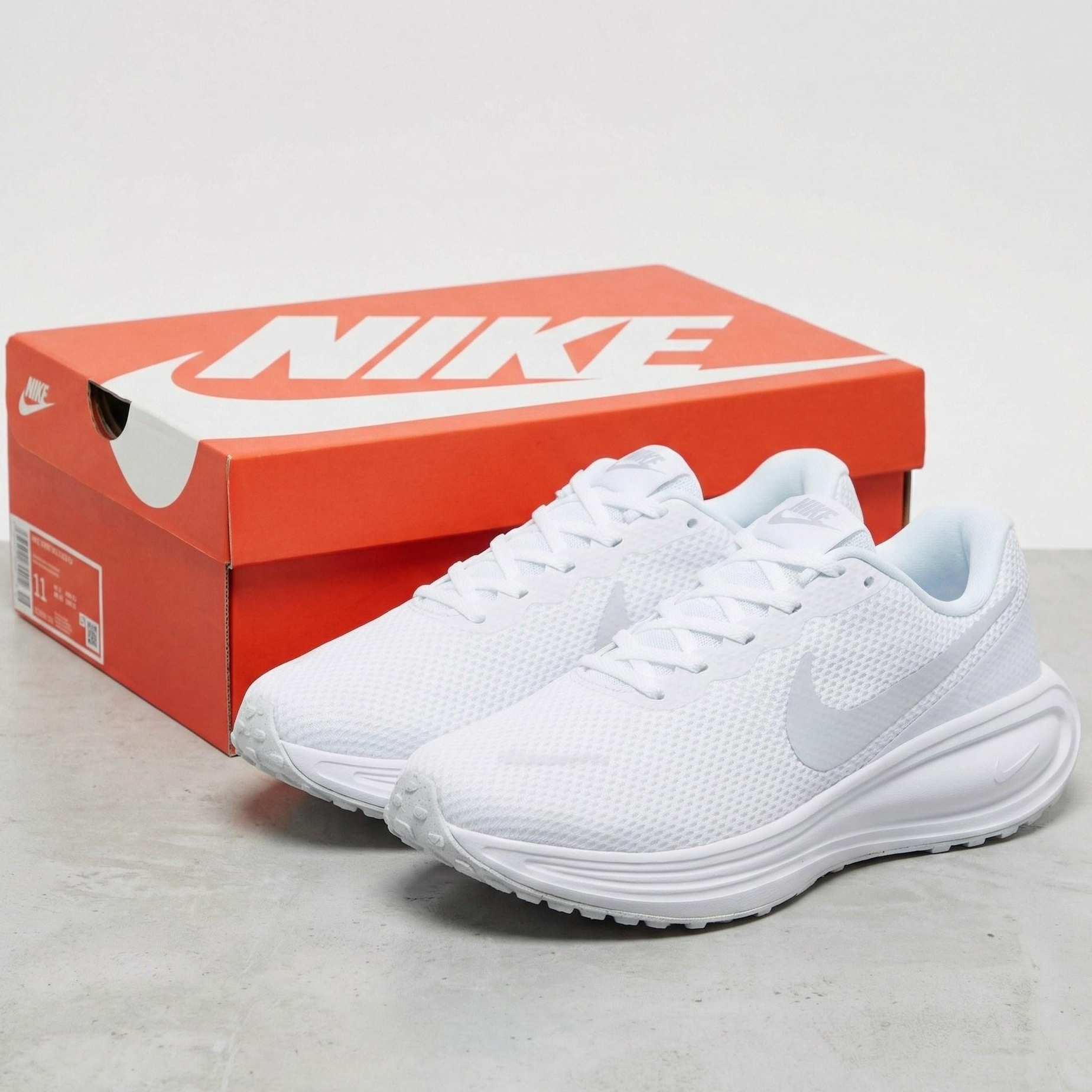 [국내매장판] 나이키 레볼루션 8 운동화 여성 러닝화 가벼운 데일리 스니커즈 69,000원