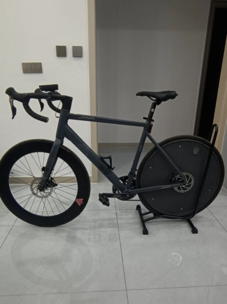 픽시디스크휠 카본 바퀴 튜닝 자전거휠셋 삼발이 경량 커버 700C 유광블랙 40,000원