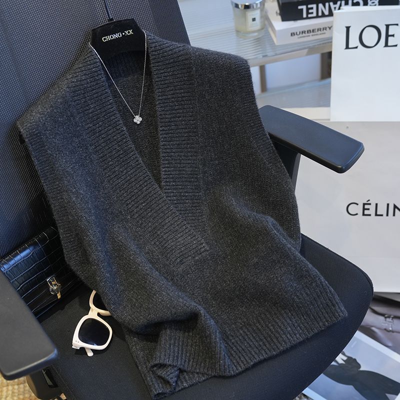 해피유통 여성 패션 니트 조끼, V넥 디자인 루즈핏 스타일bhf 9,810원