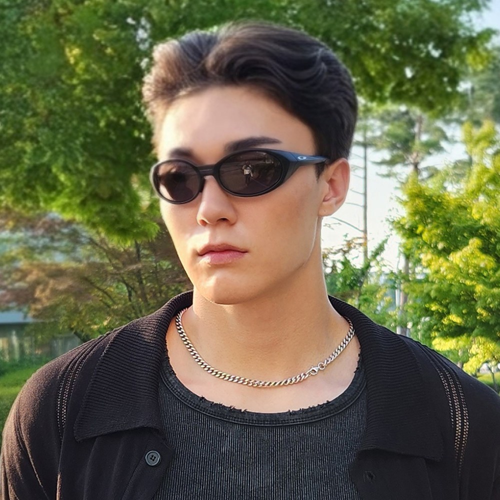 오클리 아이자켓 리덕스 OO9438-01 스포츠 선글라스 나혼산 코쿤 고프코어 패션 고글 등산 러닝, 현재가 198,360원