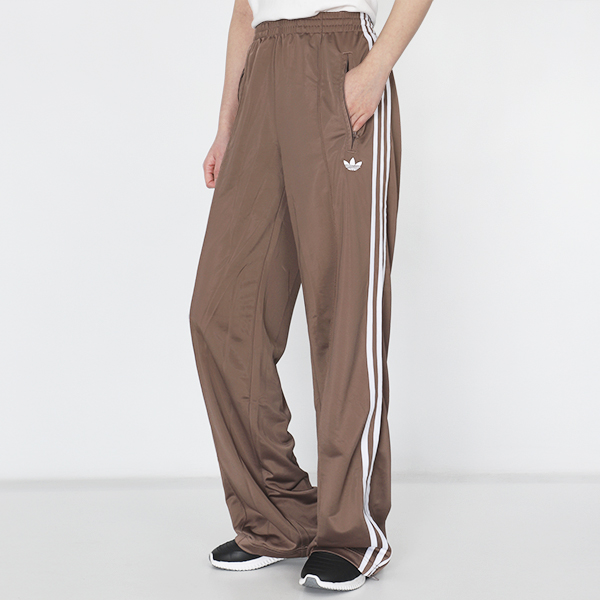 아디다스 W 트레이닝복 긴바지 AdiColor Classic 파이어버드 루즈 와이드 트랙 팬츠 브라운 85,000원