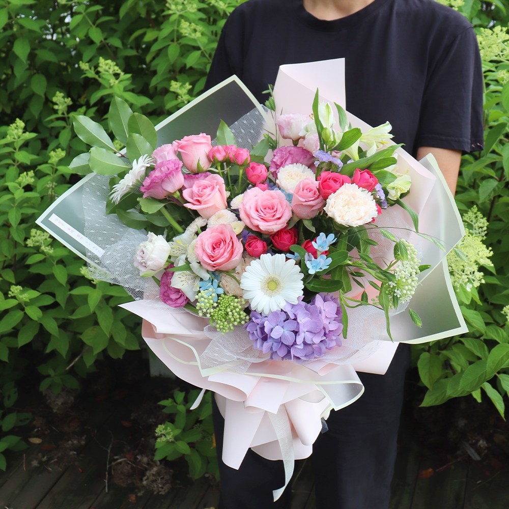 3월2일 배송가능 졸업식 꽃다발 플로리스트가 만든 계절꽃다발 생화꽃다발 졸업식 생일선물 꽃다발 생화택배, 핑크, 1개 109,000원