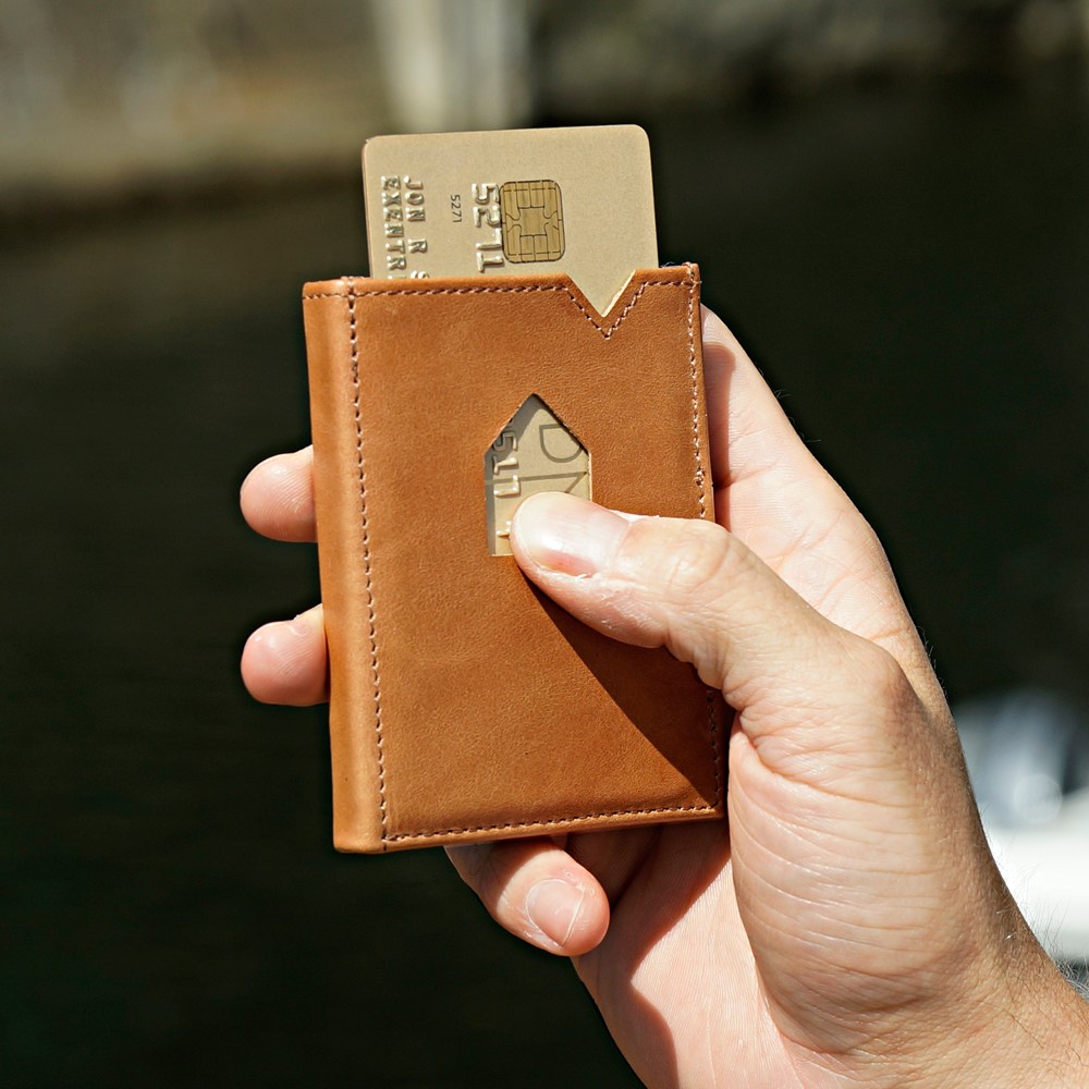 익센트리 베이직EX007 카드지갑 133,690원