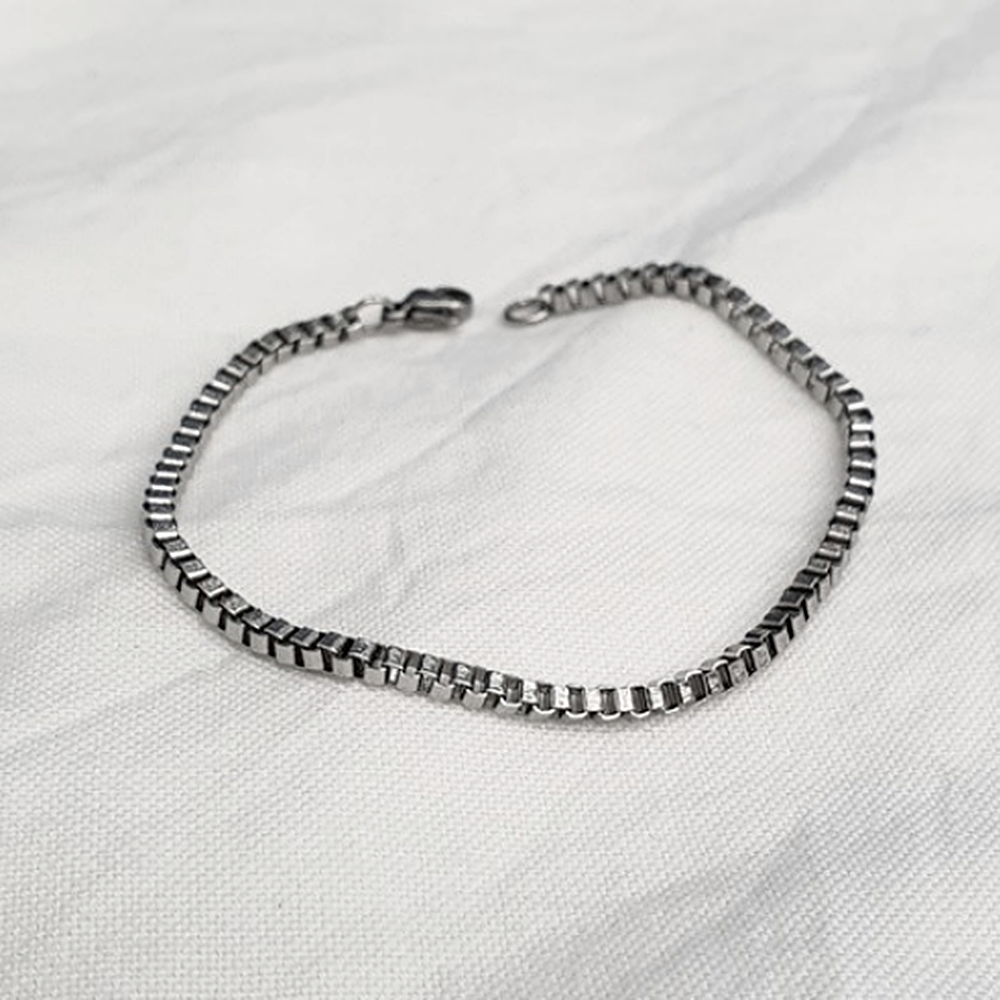 와이티지 style _ 071 써지컬스틸 박스 체인팔찌 빈티지 레이어드 커플 악세사리 9,800원