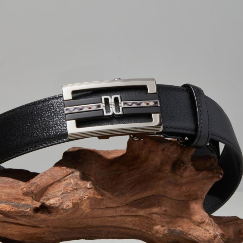 닥스 블랙 체크라인 버클 자동벨트 (선물포장) 109,200원