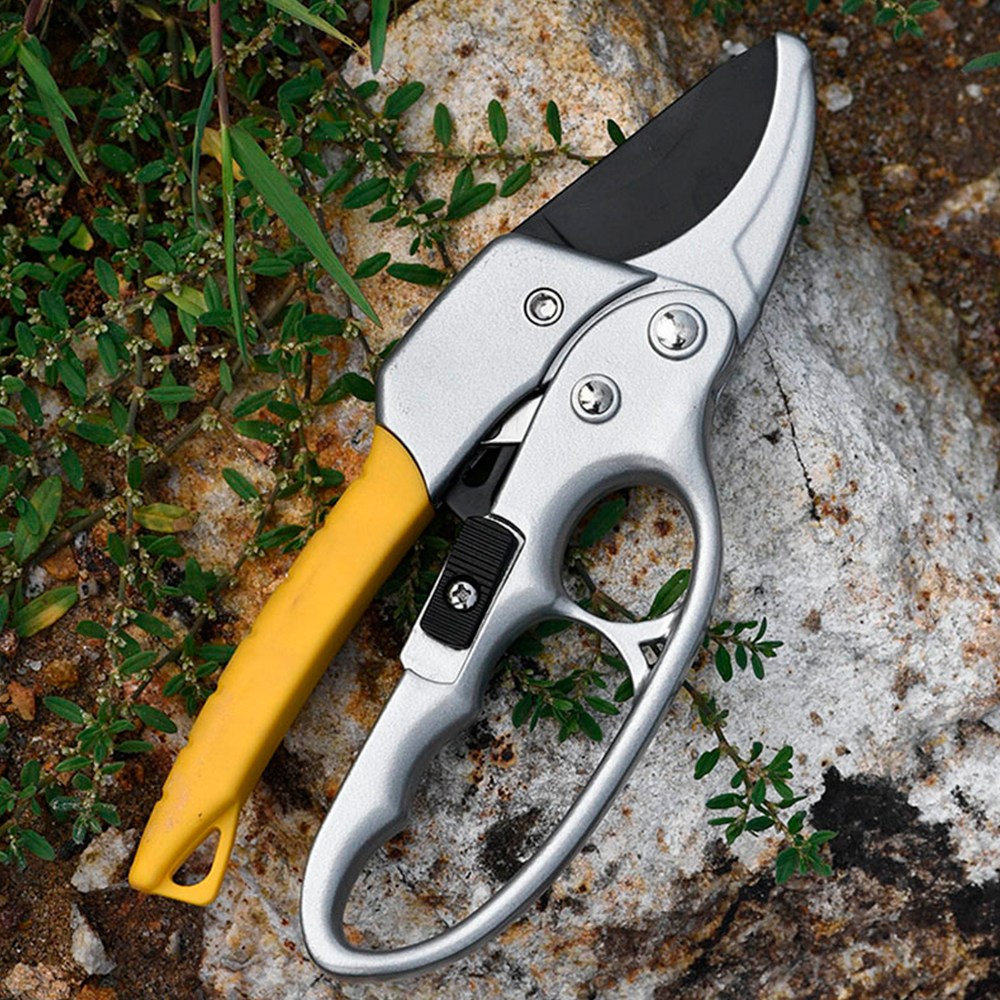 로한스 다용도 나무전지가위 화훼가지치기 원예 가위 9,900원