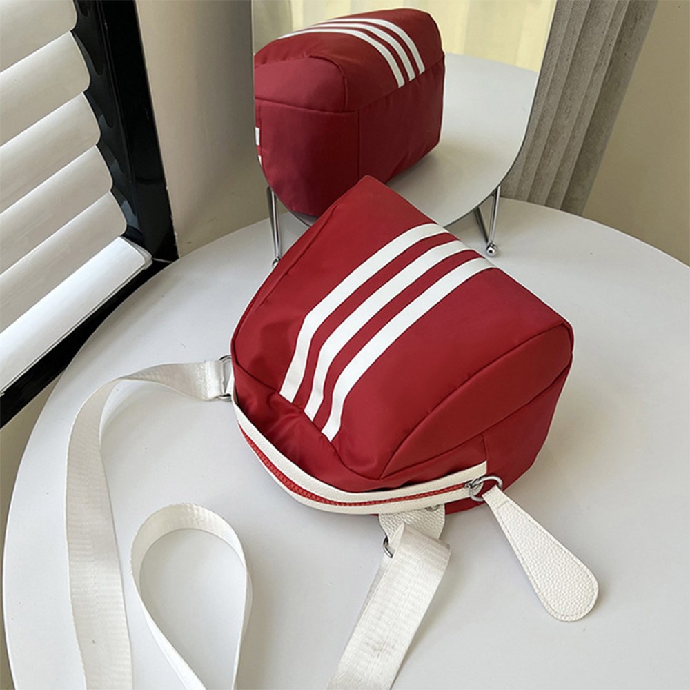 후암마켓 가벼운 라인 크로스백 데일리 운동 여행 숄더백 9,900원