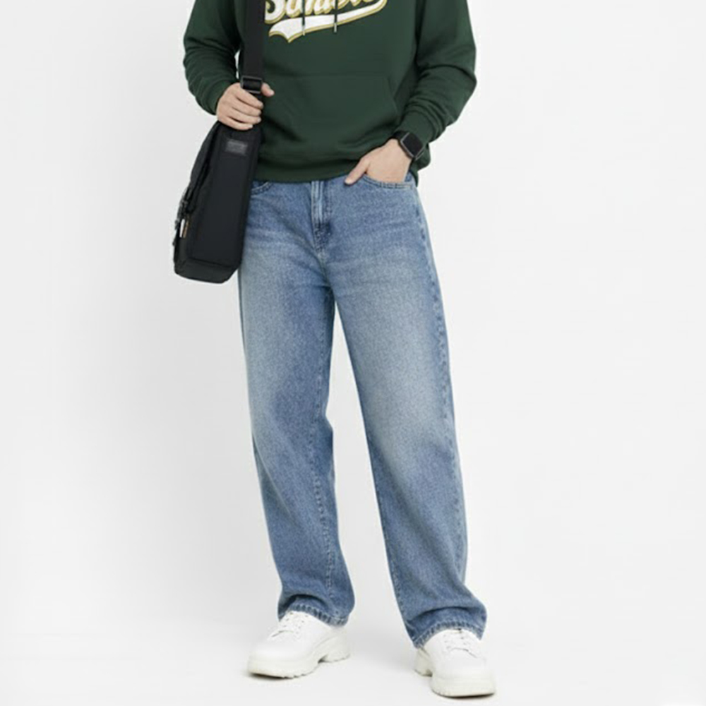 [GTM] SQ-3006 세미커브드뒷밴딩데님팬츠 남자 샌드워싱 청바지 커브드 루즈핏 곡선핏 빅사이즈 33,800원