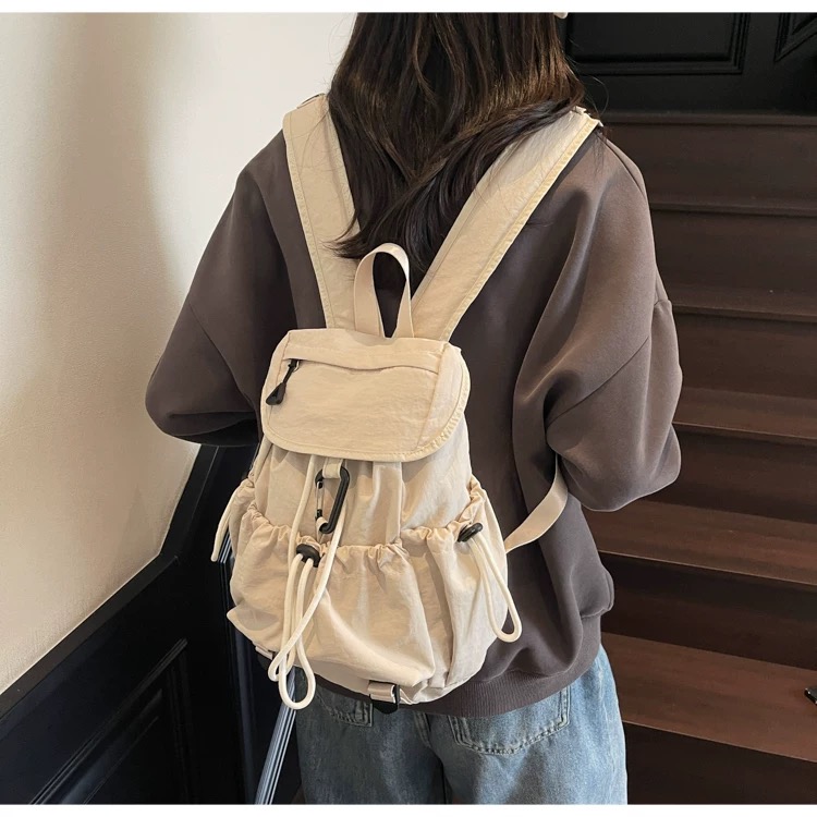 햇빛에이치 여성 백팩 나일론 초경량 방수 미니 가방 19,800원