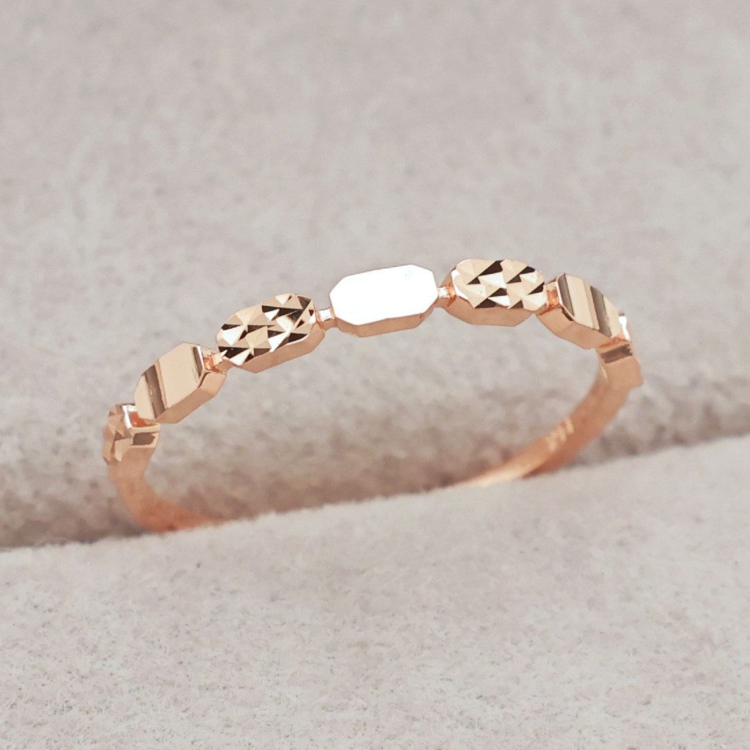 14k 18k 로즈골드 사각 볼드 볼룸 컷팅 반지 행운 우정 패션 심플 데일리 선물 레이어드(R323)체리스쥬얼리 210,000원