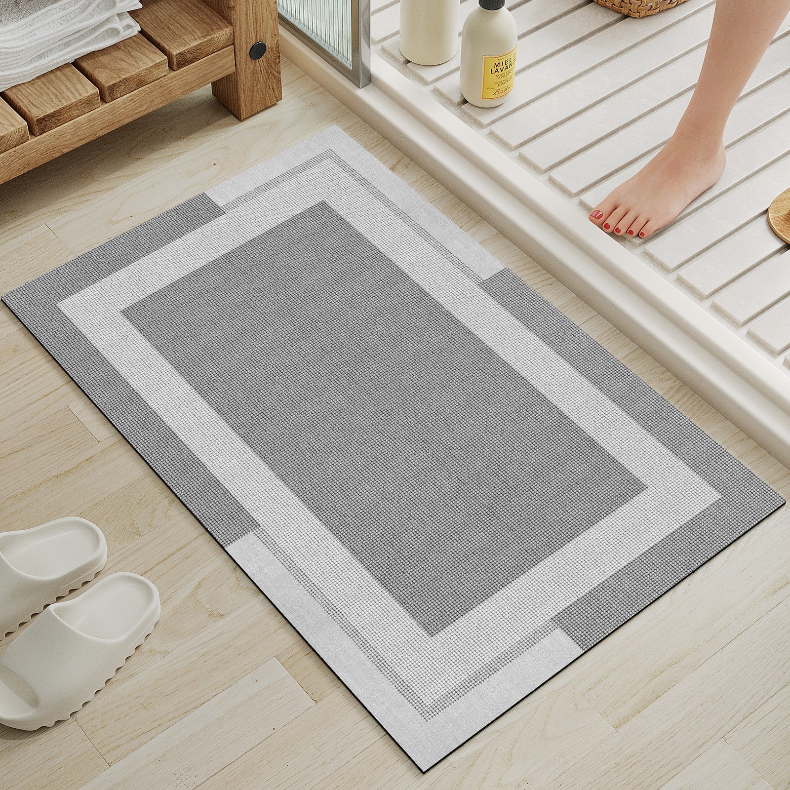 미끄럼방지 얇은 발판, 욕실 발매트, 문턱에도 맞는 빠른 건조 흡수 러그, 그레이 13,650원