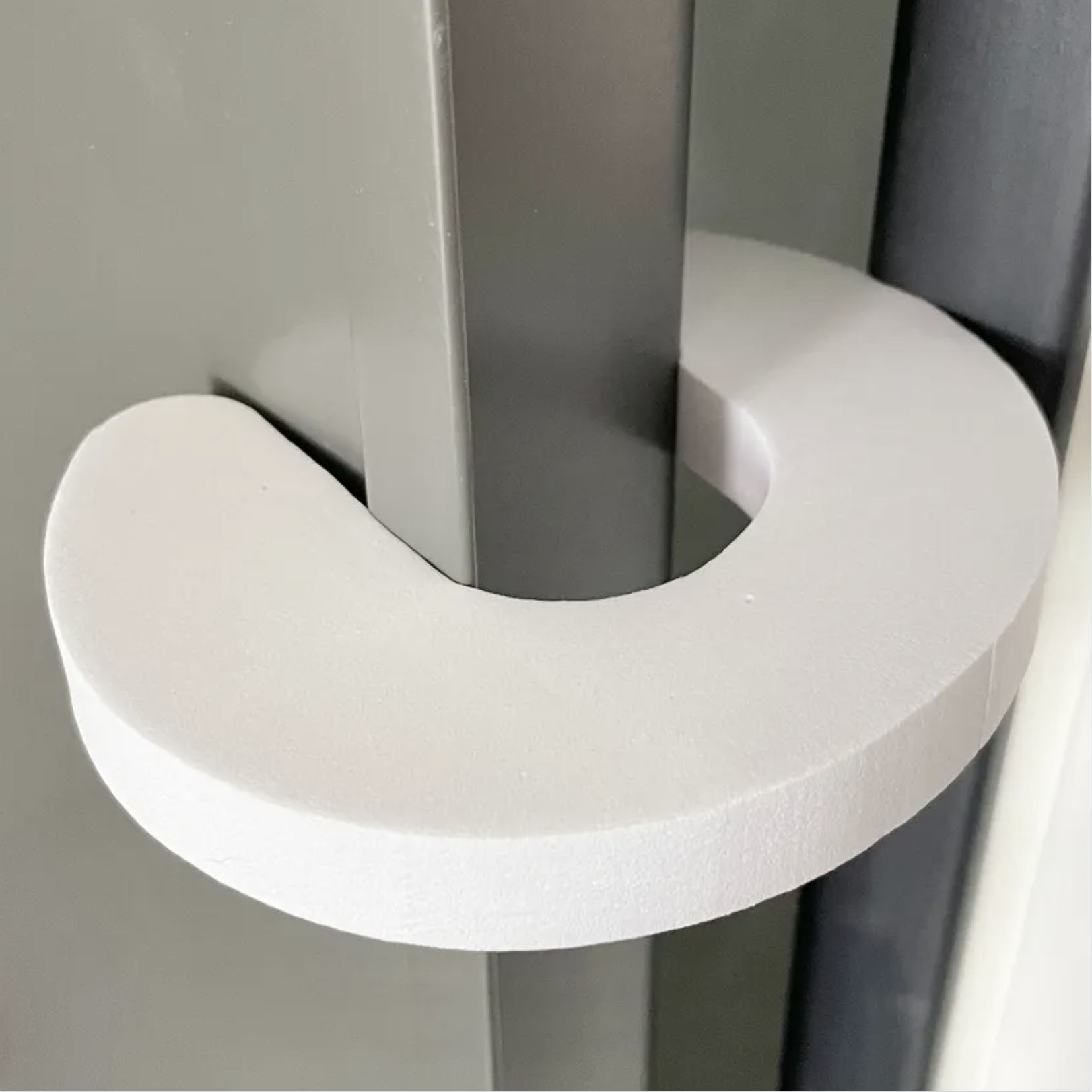 데이모노 충격 흡수 문 닫힘 방지 도어쿠션 5,900원