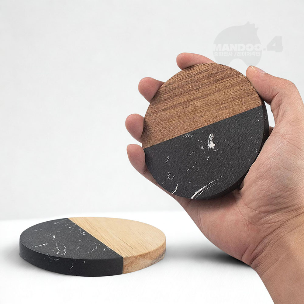 MANDOO4 컵받침 코스터 집들이 선물 기념품 답례품 아카시아 나무 대리석 재질 레이저 각인 제품, 4개, 블랙 라운드 19,800원