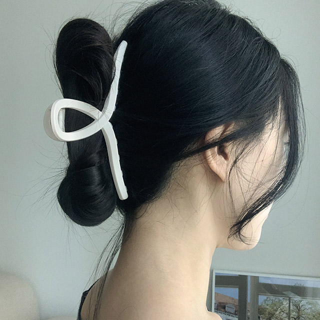 인마인드 무광 15cm 대왕 특대 국산 왕 꼬임 올림머리 헤어 집게핀 6,800원