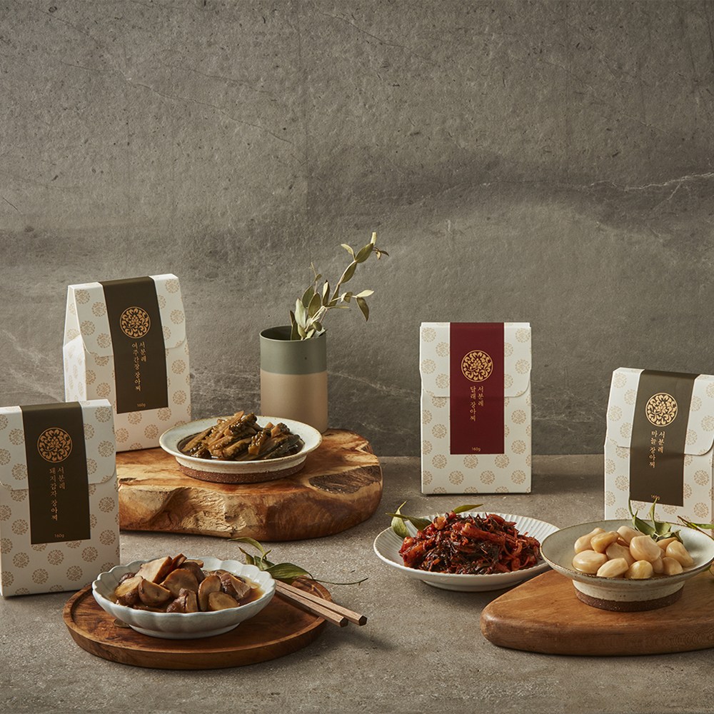 서분례 명인 장아찌 9종, 1개, 300g 30,600원