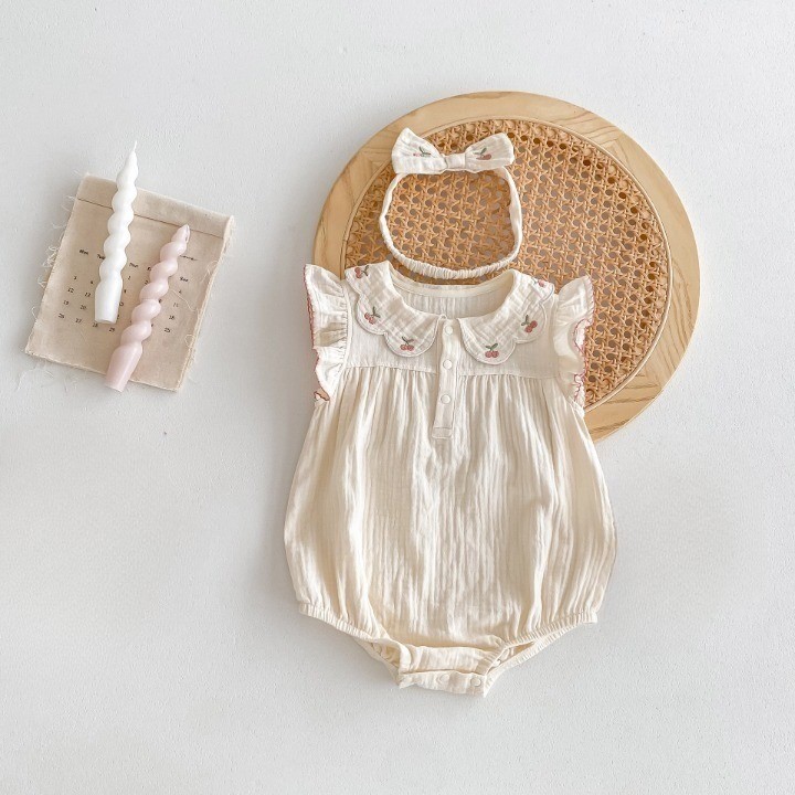 스타도어 여아용 체리 카라 민소매 수트 우주복 + 헤어밴드 세트 27,800원