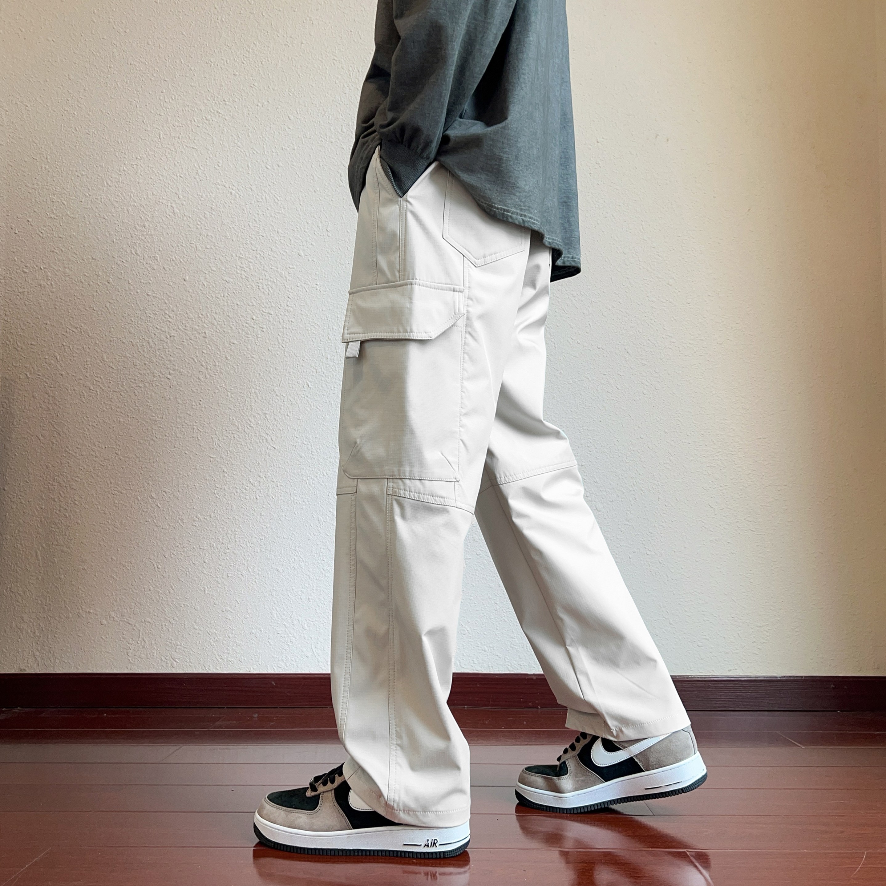 Blosun 남자바지 조거팬츠 슬랙스 카고바지 빅사이즈 포켓 밴딩바지 봄여름 32,800원