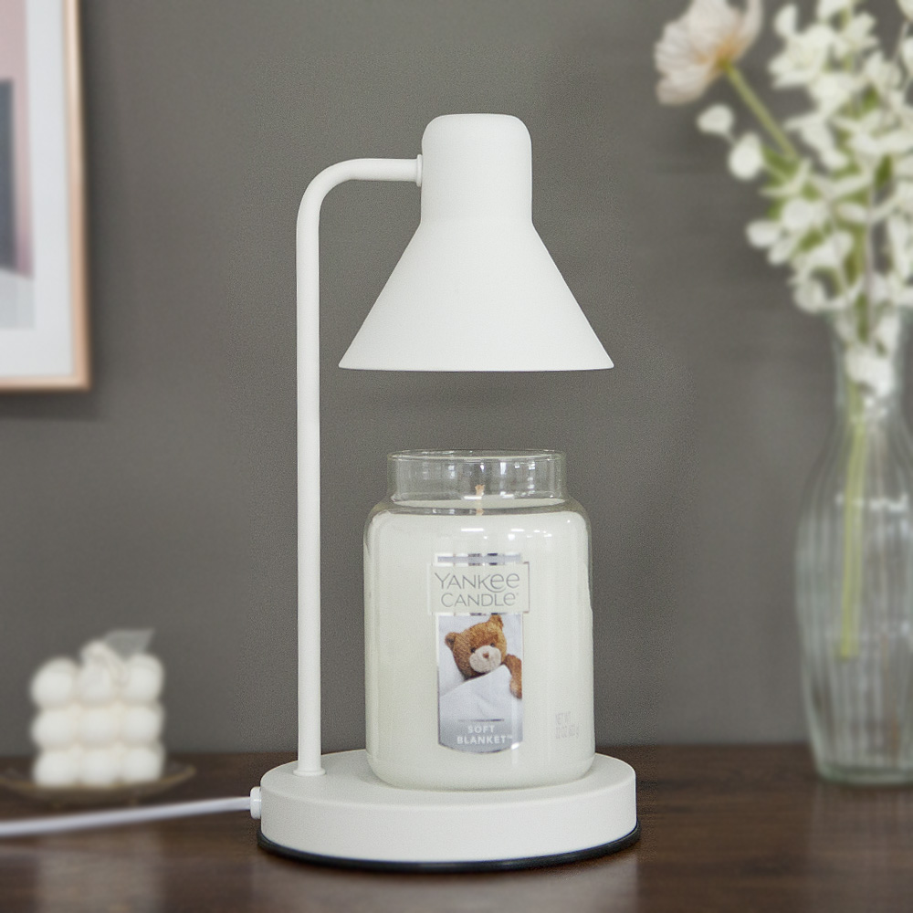 양키캔들 라지자 + 더스윗 모노 캔들워머 타이머 + 전구2p 세트 56,900원