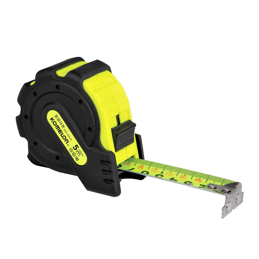 코메론줄자 형광줄자 5m 8m 자석 수동 산업 안전 잠금 고무피복 줄자 12,500원