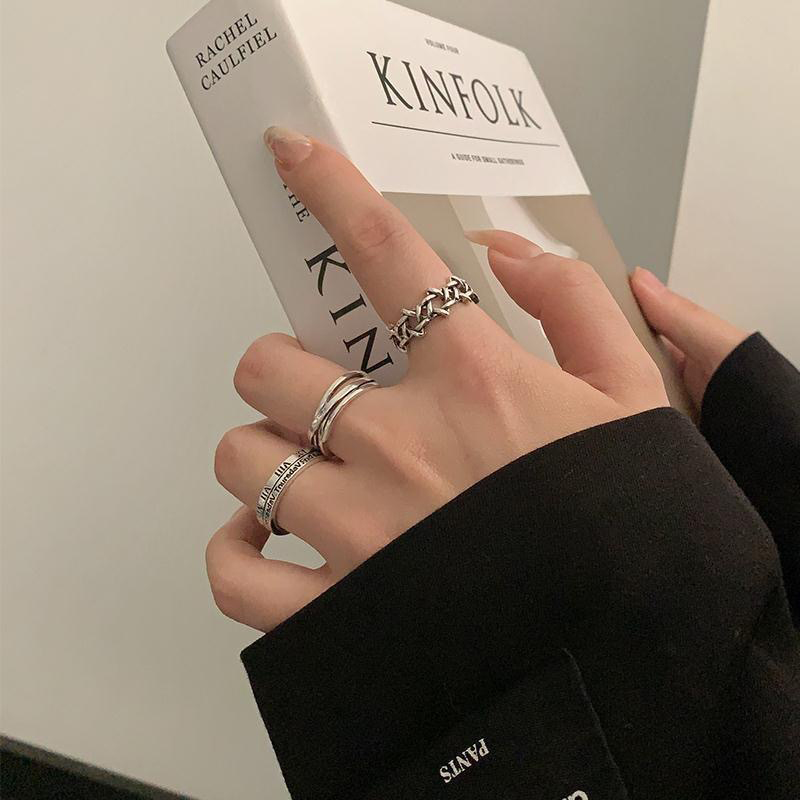 꽃소담 [3종 세트] 써지컬스틸 오픈링 레이어드 패션 반지 크로스 매듭 체인 반지 세트 기념일 선물 조절가능 우정링 커플링 HZHF3097 9,200원