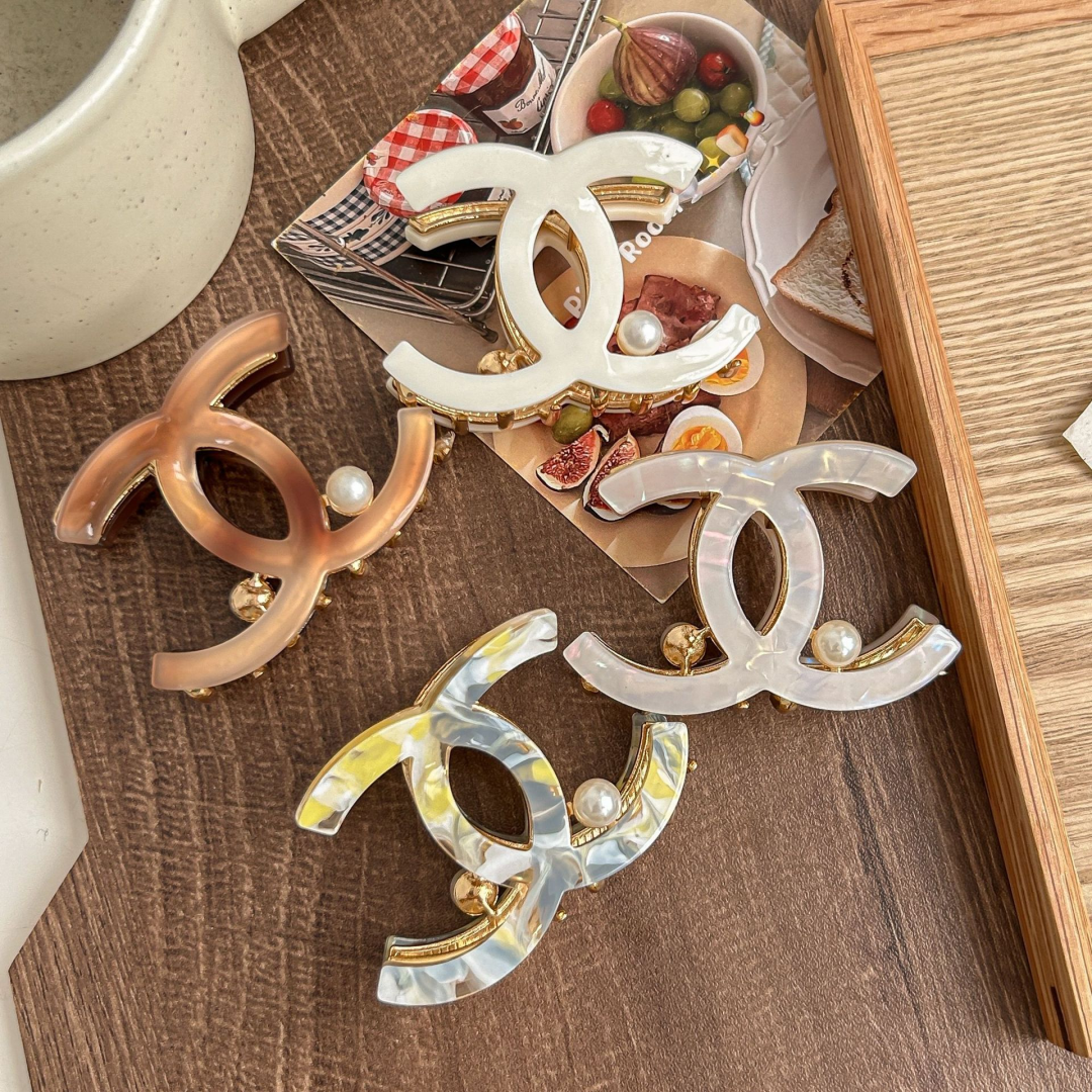 [꽃핀샵] 메탈더블시 포니테일/반머리올림헤어 여성헤어집게-6.5센치 14,300원