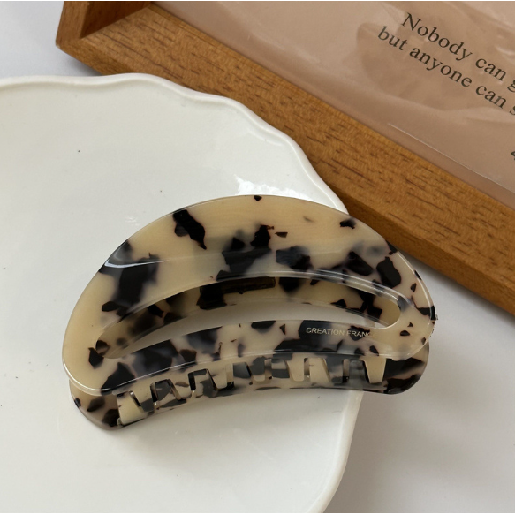 미쁘담 creation France 반달 원형 집게핀 10.5cm 10,900원