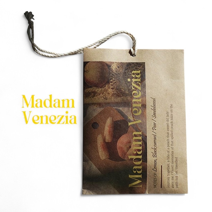Asher 아세르 퍼퓸 사쉐 Madam Venezia x3개 복숭아향 걸이형 방향제 47,300원