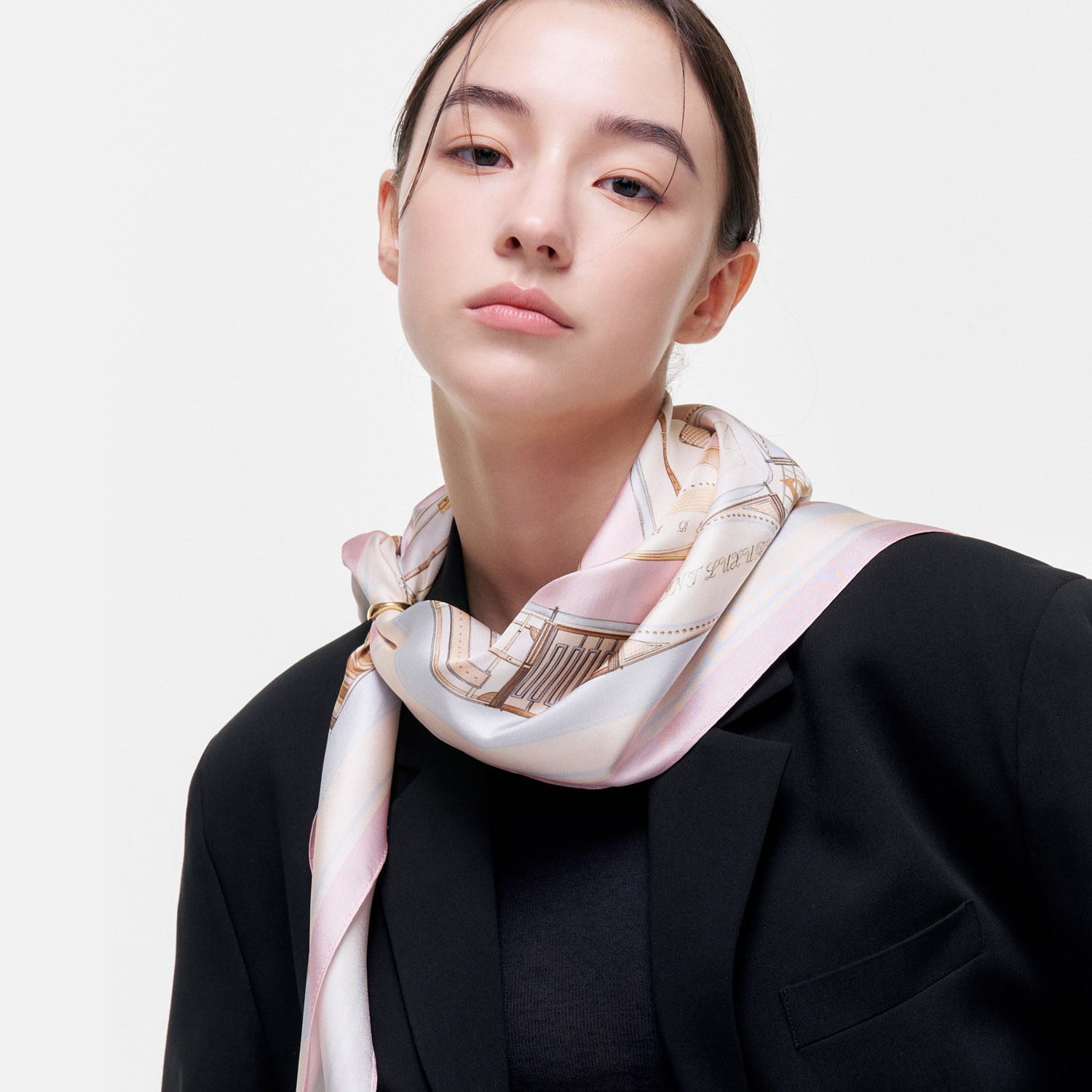 [생럭슈]쁘띠스카프 미니 사각 멜르 라벤더 SL25FMSMLLV 98,000원