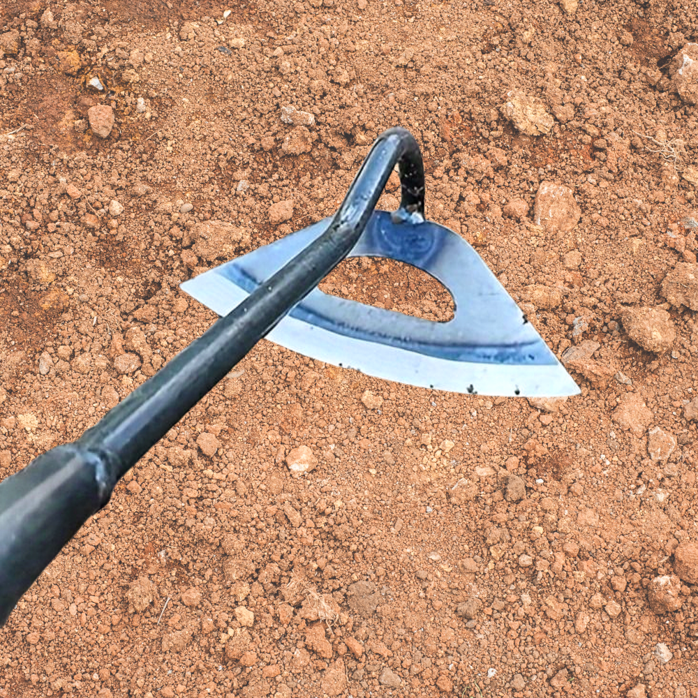 가볍고 손쉬운 다용도 삼각 호미 괭이 농기구 8,900원