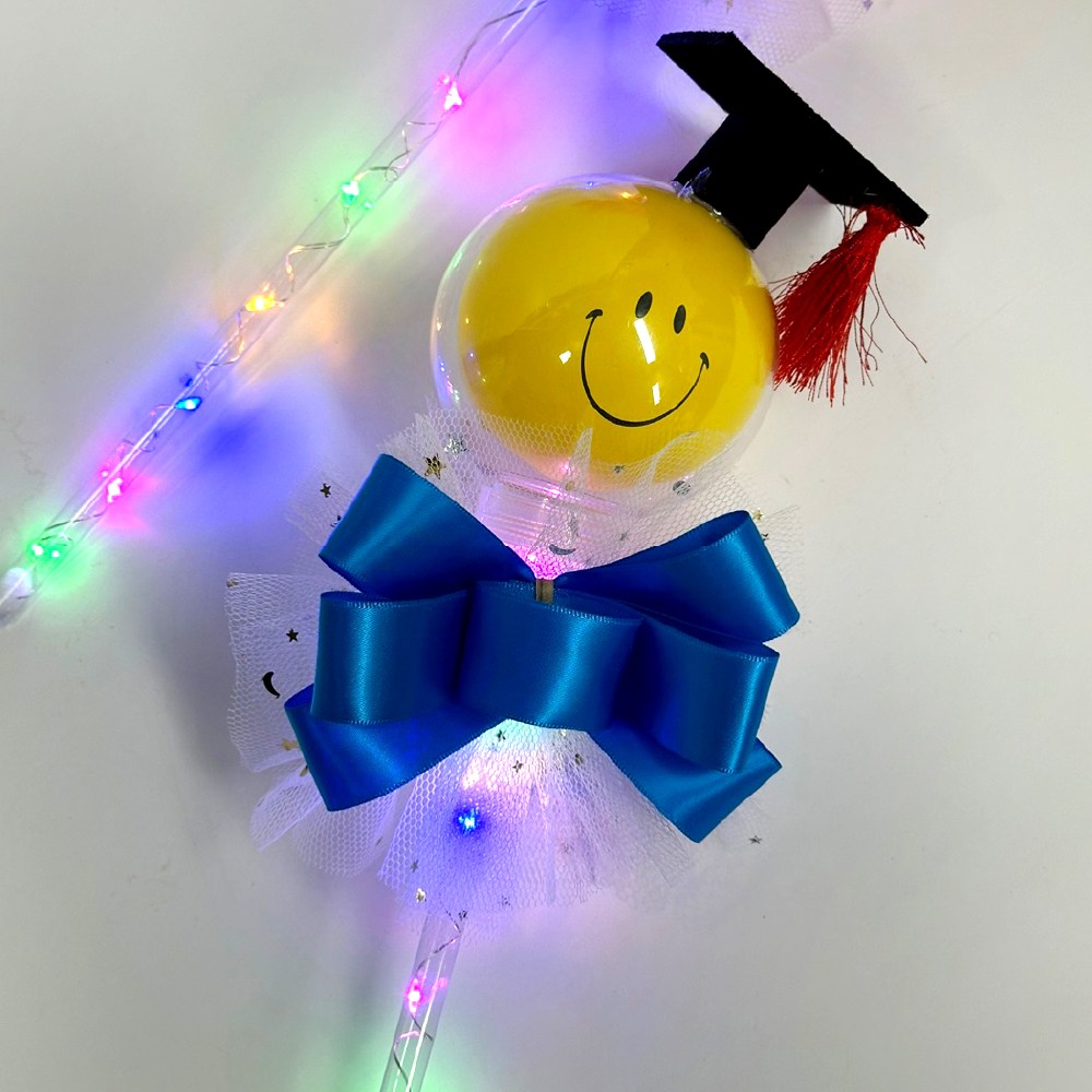 감동샵 학사모 LED 응원봉 블루 (45cm) 스마일 풍선 2개 포함 졸업식 꽃다발 6,900원