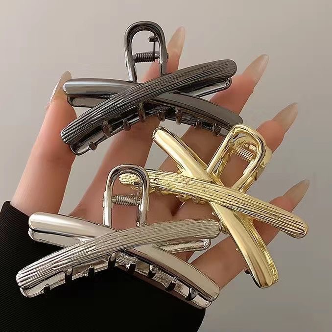 엑스비지 튼튼한 메탈 반머리 집게핀 7,800원