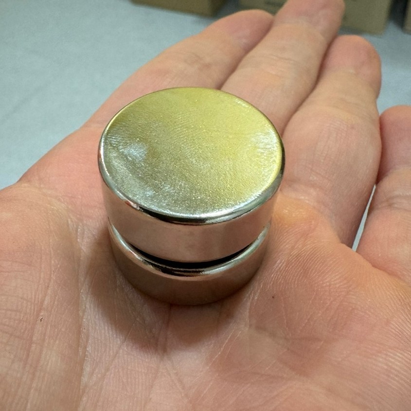 D25*10T 네오디움 원형자석 ND 지름 25mm x 두께 10mm [유리], 2개 17,900원