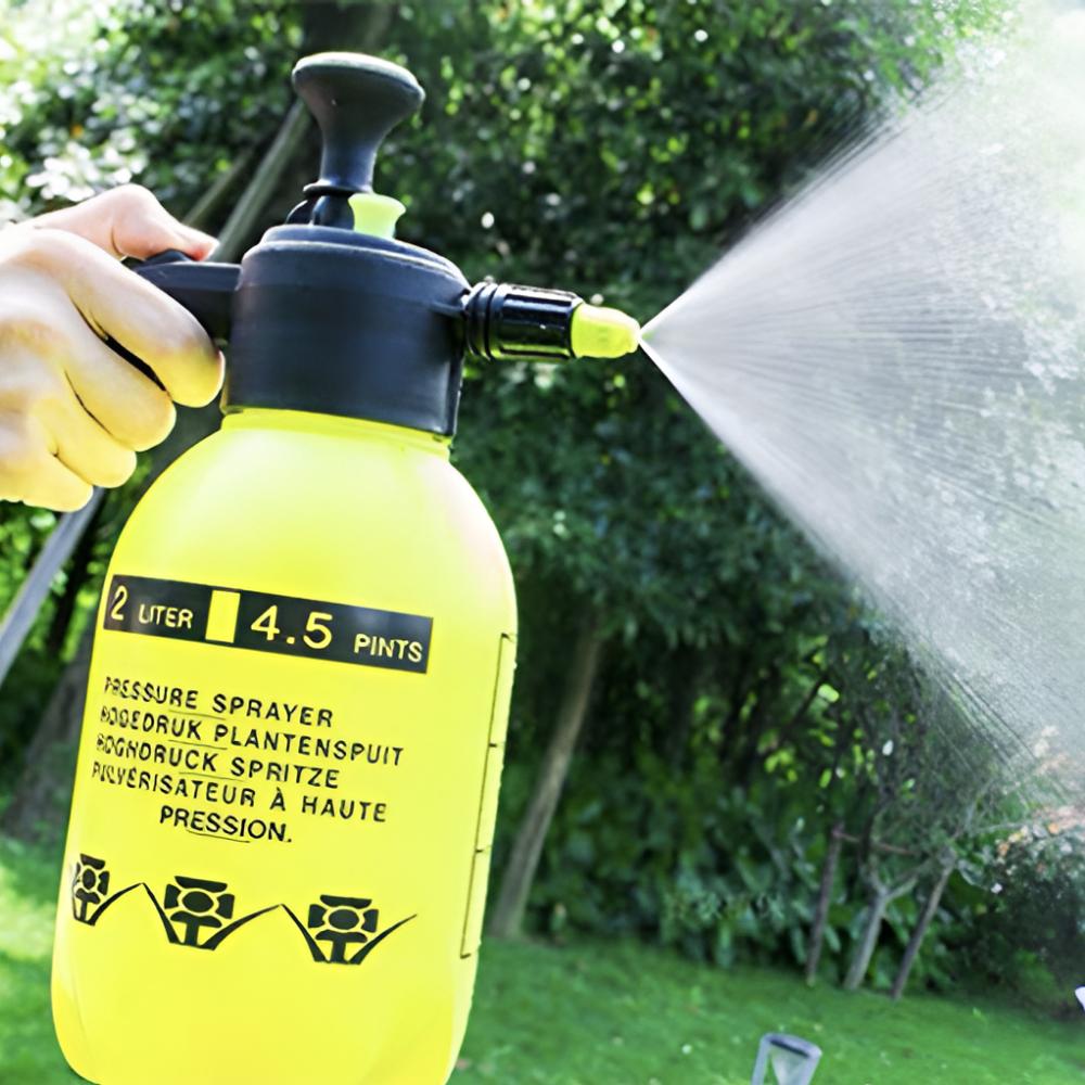 [압축 분무기] 플랜비 고압 분사기 원예 화분 에어컨청소, 노즐포함 형광 2L, 1세트 12,900원